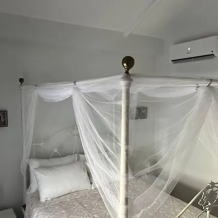 度假居 Charming House In Heart Of